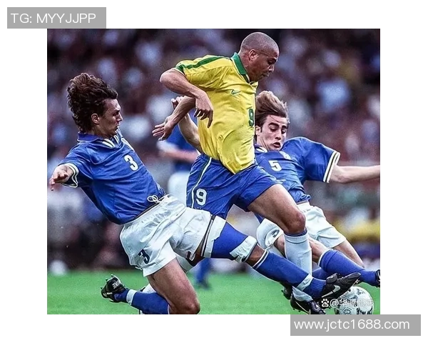 足球传奇:经典老一辈球星排名与回顾分析